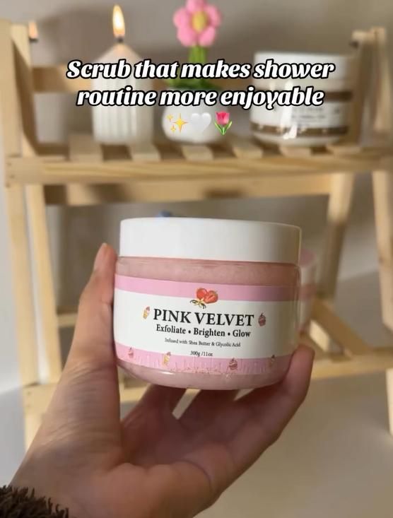 crane beauty Strawberry Flavor Scrub 300gm (Pack of 1)